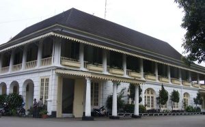 Kejayaan Arsitektur Rumah Dinas Penguasa di Jawa