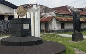 tugu koperasi di tasikmalaya