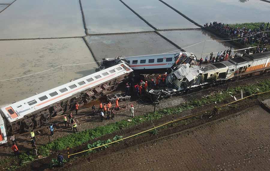Kereta Api Ratu