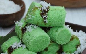Kue Putu
